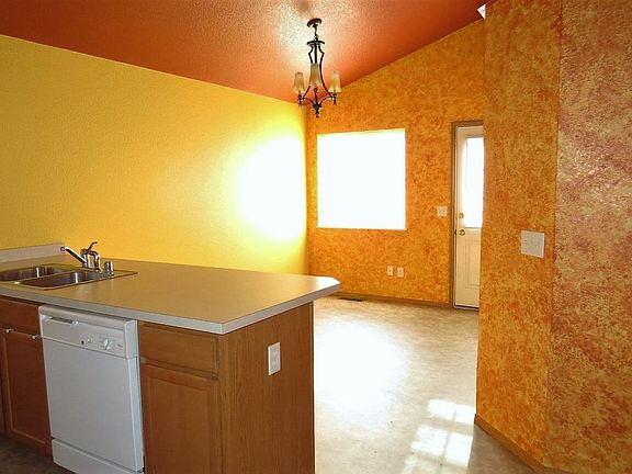 4th image of 4659 Chesapeake Way