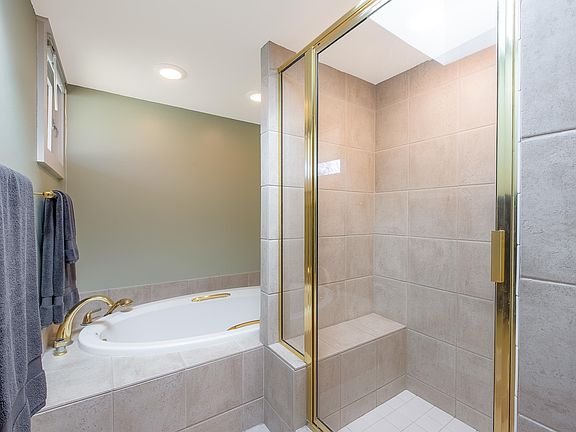 27th image of this home