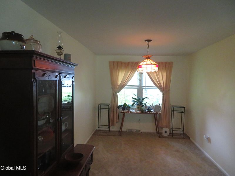 4th image of 14 Bellevue Street