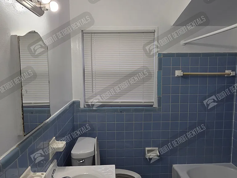 15039 Eastburn St — Photo 20