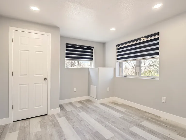 15721 E Lake Cir — Photo 13