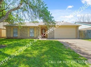 4911 Court Rd, Houston, TX 77053