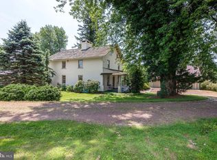 70 Waterview Dr, Glenmoore, PA 19343