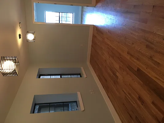 Rented by Sher Management | media 80