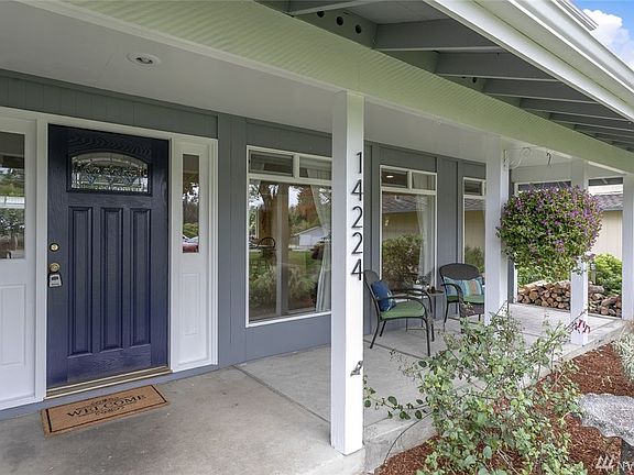 This home welcome's you with a large covered front porch