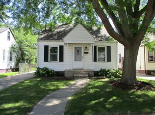 22424 Lambrecht Ave, Eastpointe, MI 48021