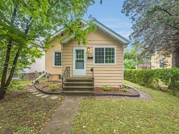 422 S 70th Ave W, Duluth, MN 55807