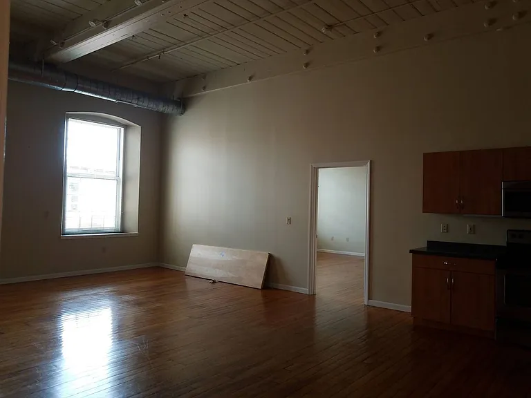 The Lofts at Wamsutta Place — Photo 23