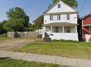 423 S Roberts Rd REAR 2, Dunkirk, NY 14048