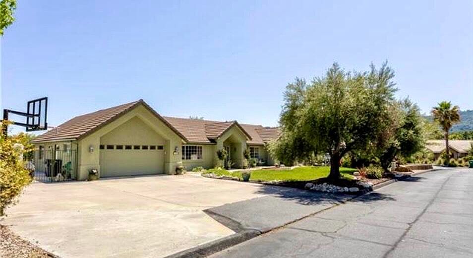 1st image of 155 Eagle Creek Court