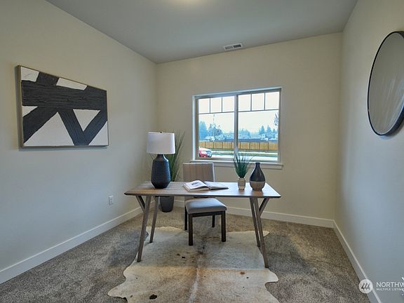 3rd image of 6645 Kyodi Court SE