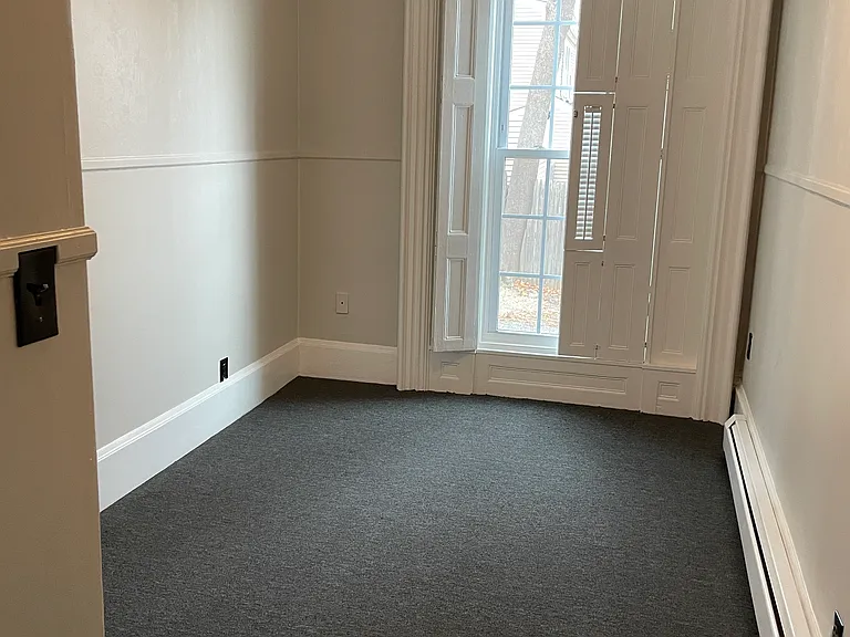 139 Pine St #1 — Photo 8