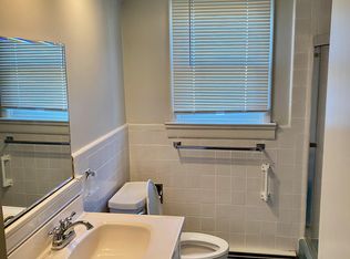 33 Chichester Rd FLOOR 1, Huntington Station, NY 11746