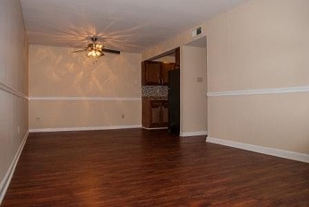 4th image of 5549 Vista Creek Ln