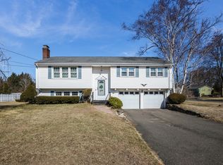 36 Carriage Dr, East Hartford, CT 06118