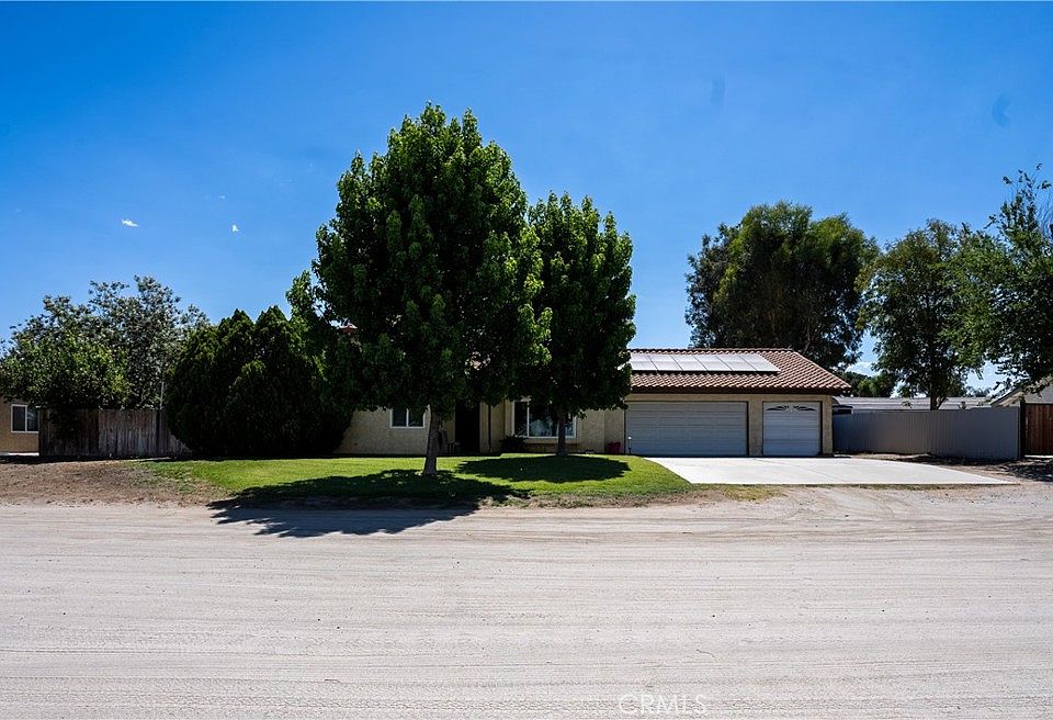1st image of 20530 Magnolia Ave