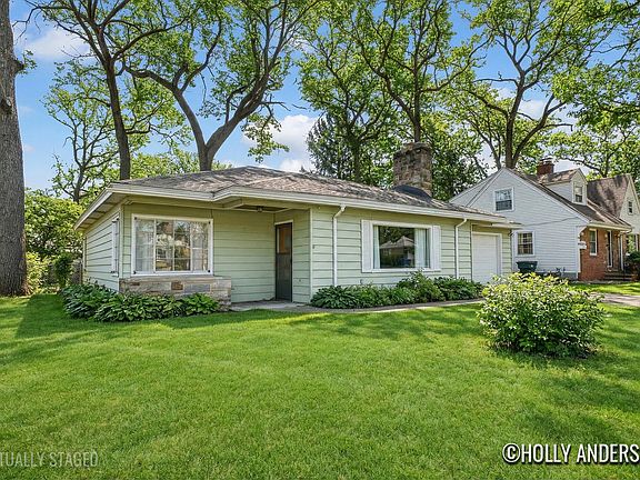 2nd image of 2408 Glenside Blvd