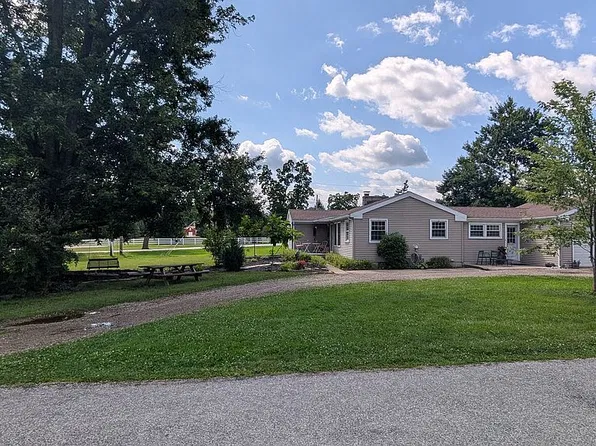 5628 Leesburg Rd, Fort Wayne, IN 46818