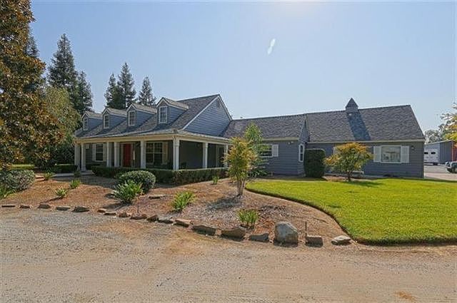 Lovely 4/3 Custom Home