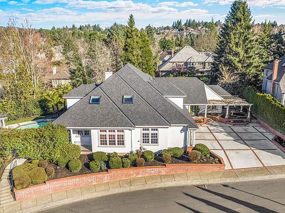 2nd image of 13467 NW Countryview Way