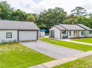 1215 Palmetto St, New Smyrna Beach, FL 32168