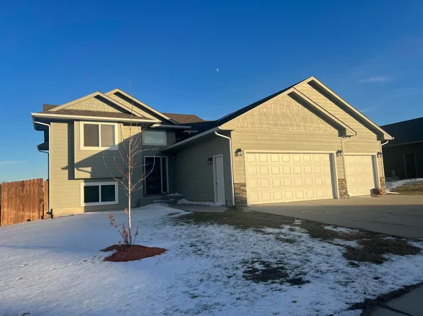 2516 Wynn Way, Yankton, SD 57078