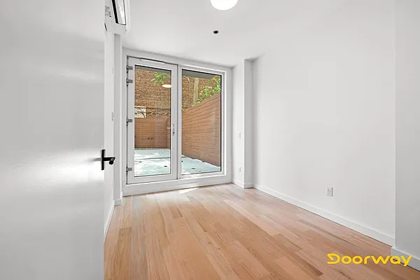 Rented by Doorway NYC, LLC | media 22