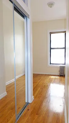 Rented by Immac Realty | media 25