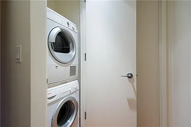 Rented by (Legacy) Elegran