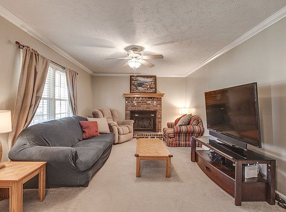 5th image of 5095 Chesterfield Dr