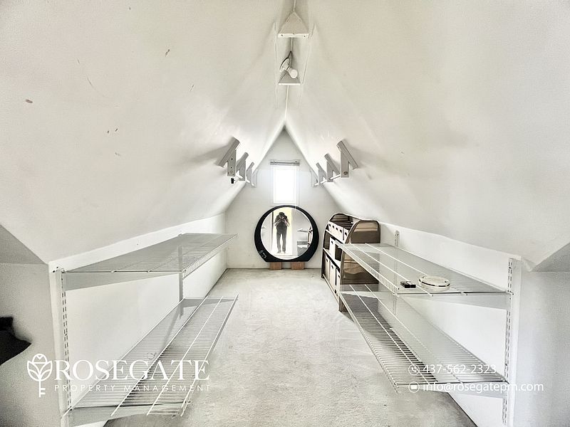 Kitchener Apartment for rent - 3 Bedrooms — photo 18