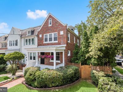 3822 Benton St NW, Washington, DC, 20007