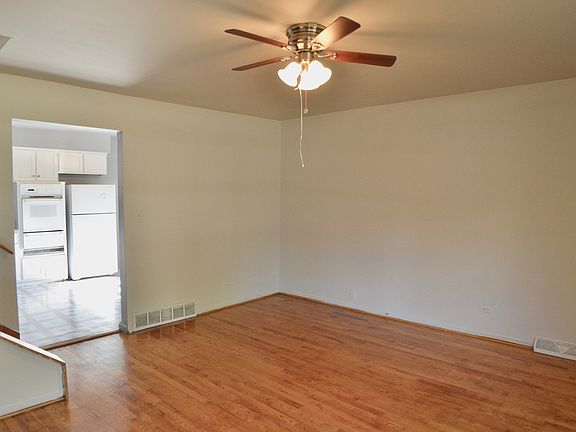 5th image of 3915 N Adams St