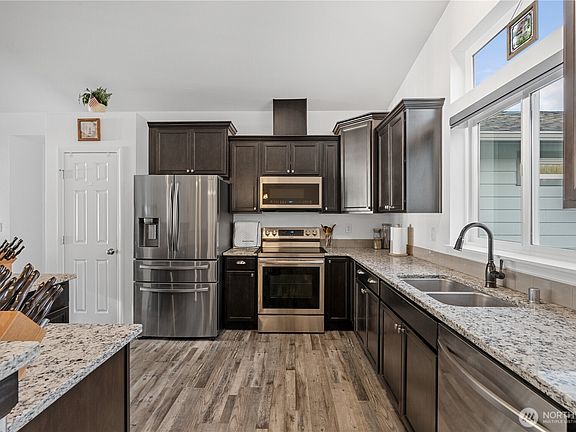 4th image of 47 Willapa Sands Lane