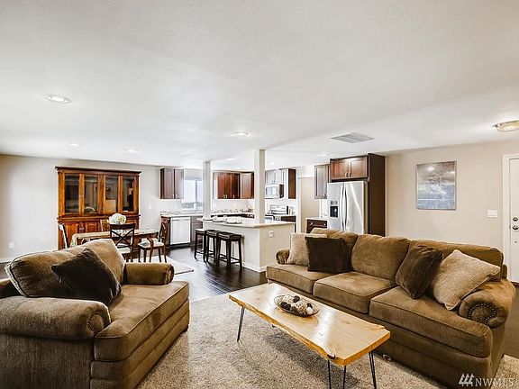 4th image of 2408 Larlin Dr