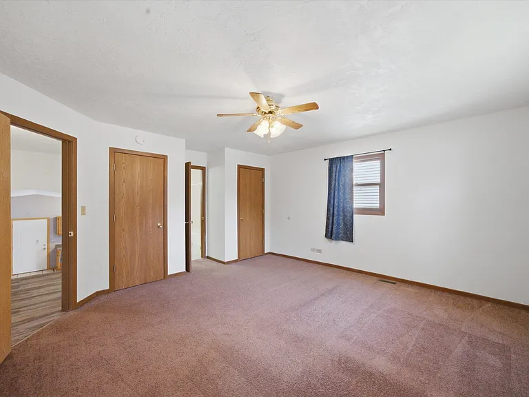 3003 Gilboa Ave — Photo 11