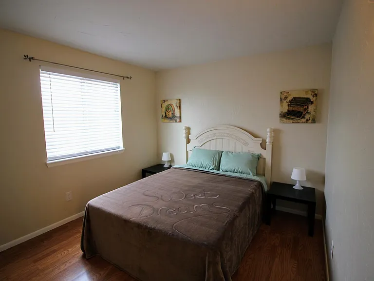 19231 E Nassau Dr — Photo 21