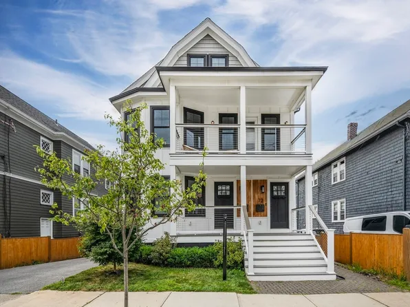 72 Governor Winthrop Rd #2, Somerville, MA 02145