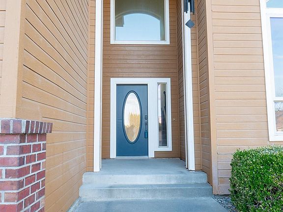 4th image of 2975 Bruce Lee Ln