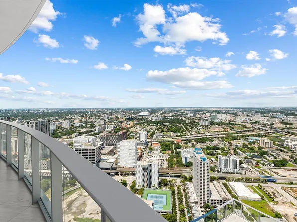 851 NE 1st Ave #Penthouse 5402, Miami, FL 33132