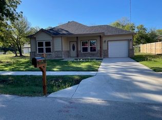1915 Morse St, Greenville, TX 75401