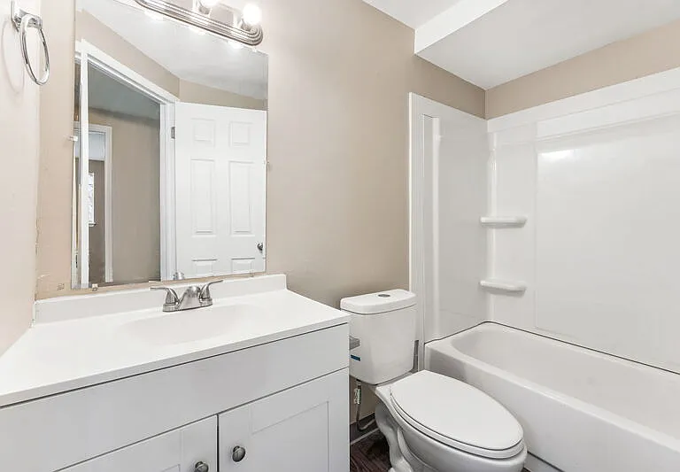 1026 Montie Rd — Photo 3