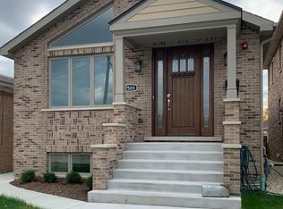 7509 W Carmen Ave, Harwood Heights, IL 60706