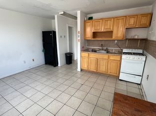 643 N 33rd St FLOOR 2, Philadelphia, PA 19104