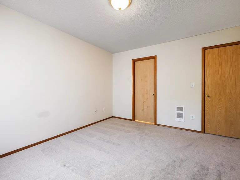 2819-2835 SE 90th Pl — Photo 5