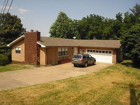 1st image of 1205 Hawthorne Dr