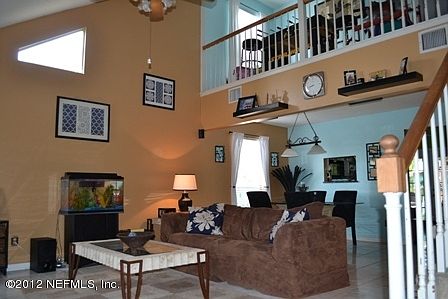 5th image of 11561 Fort Caroline Lakes Dr