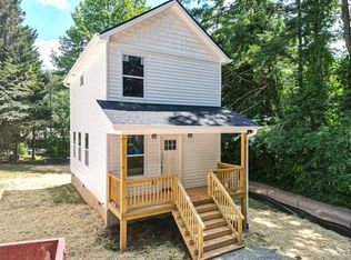 15 Trade St, Arden, NC 28704