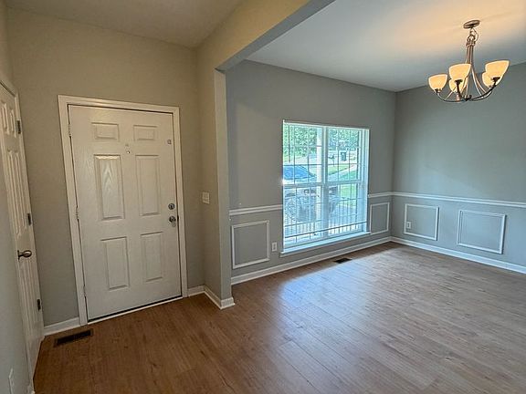 3rd image of 4619 Van Leer Ct