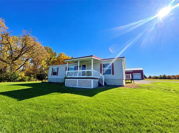 4395 Twelve Corners Rd, Skaneateles, NY 13152